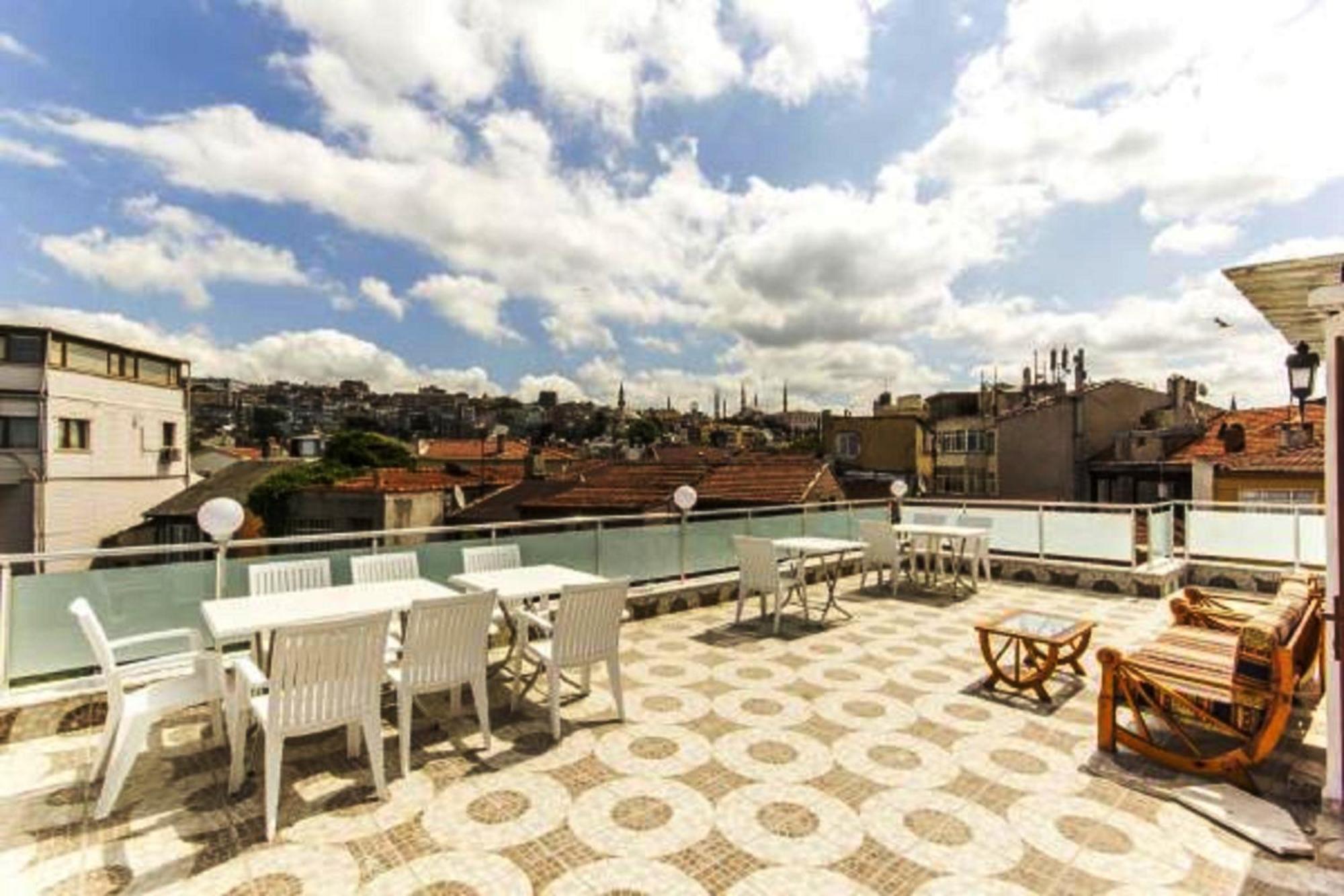 Hotel Serife Hanim Konagi Istanbul Exteriör bild