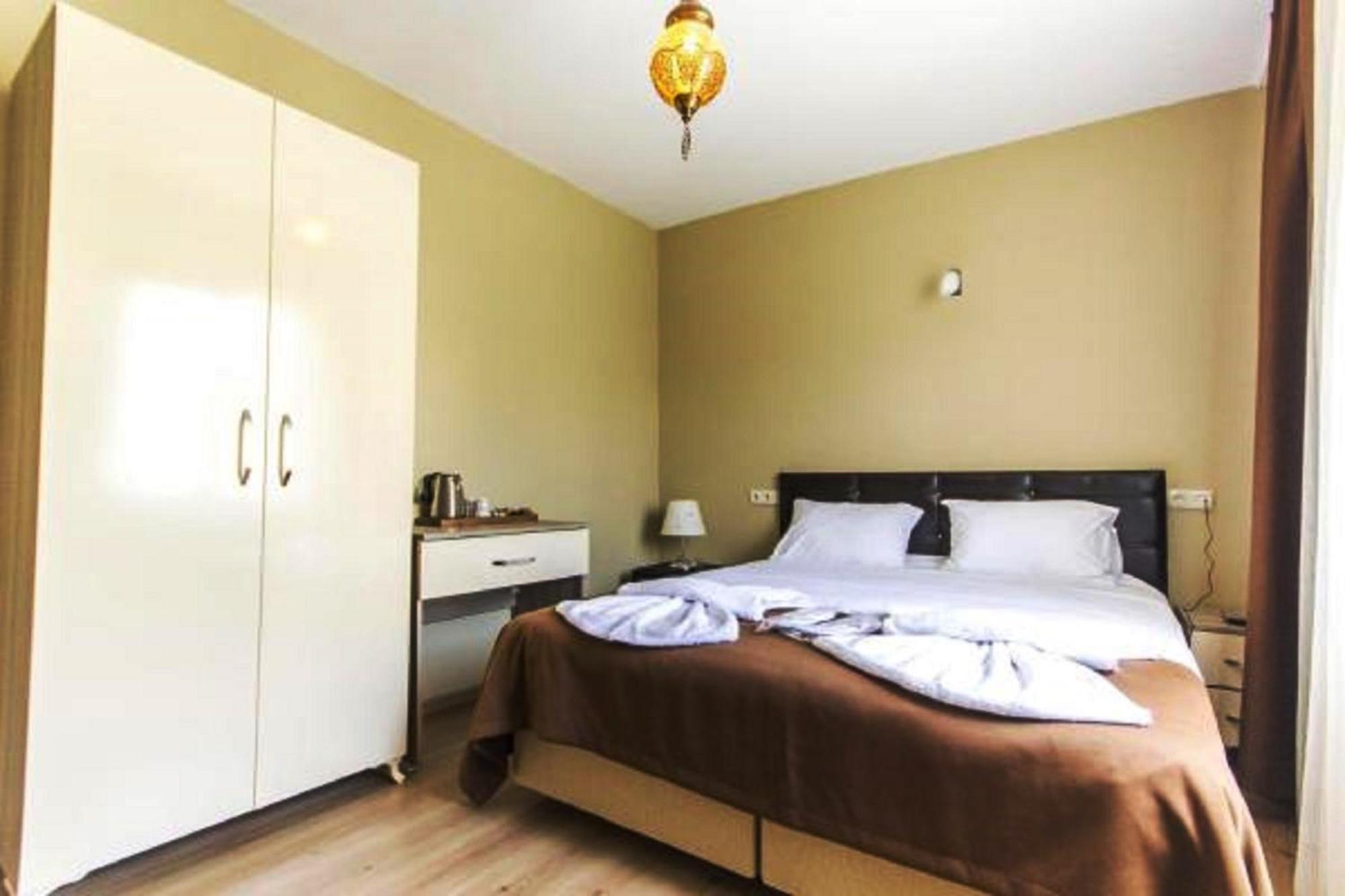 Hotel Serife Hanim Konagi Istanbul Exteriör bild